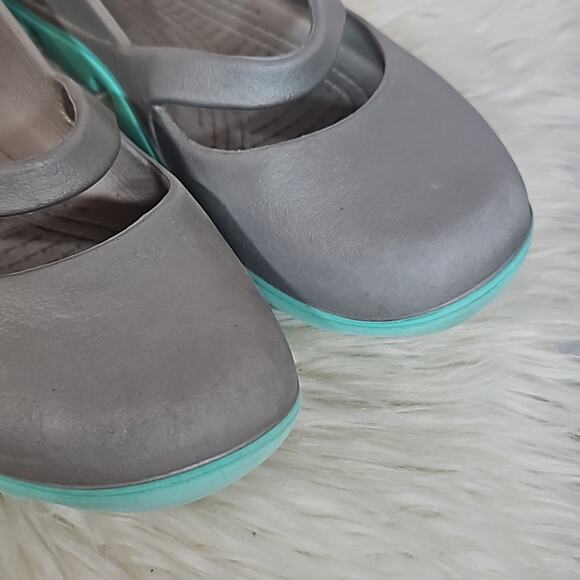 CROCS Duet Sport Mary Jane Flats Grey and Aqua - Picture 2 of 6